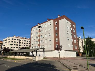 Local comercial de lloguer a De Alfonso Xi