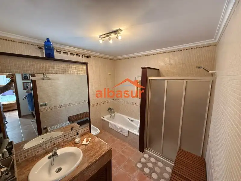 Chalet con piscina en venta en Calle Alcornoque, imagen 20