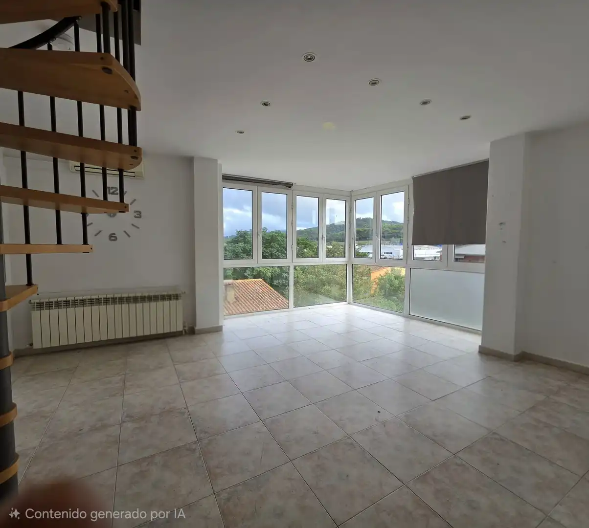 Piso con terraza en venta en Carrer del Ravalet, imagen 3