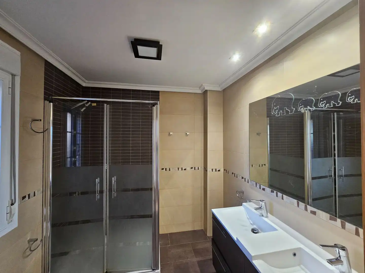 Bathroom of Houses for rent in Valdemorillo  with Air Conditioner, Heating and Private garden
