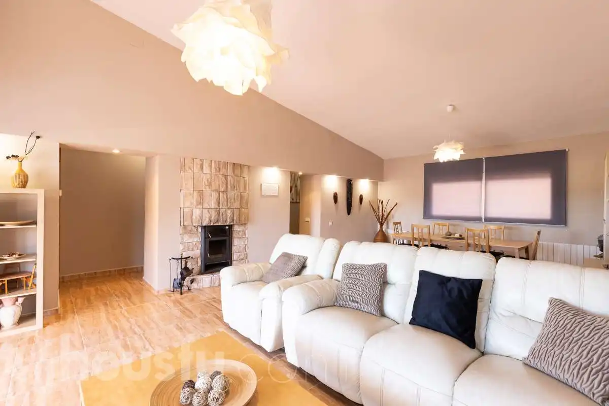 Casa amb terrassa en venda a Calle Girona ., imagen 7