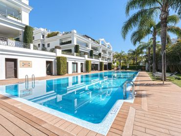 Ground floor with pool for sale in CARMEN DEL