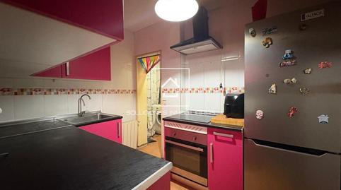 Foto 2 de Piso en venta en Travesía Isabel II, Reyes, Parla