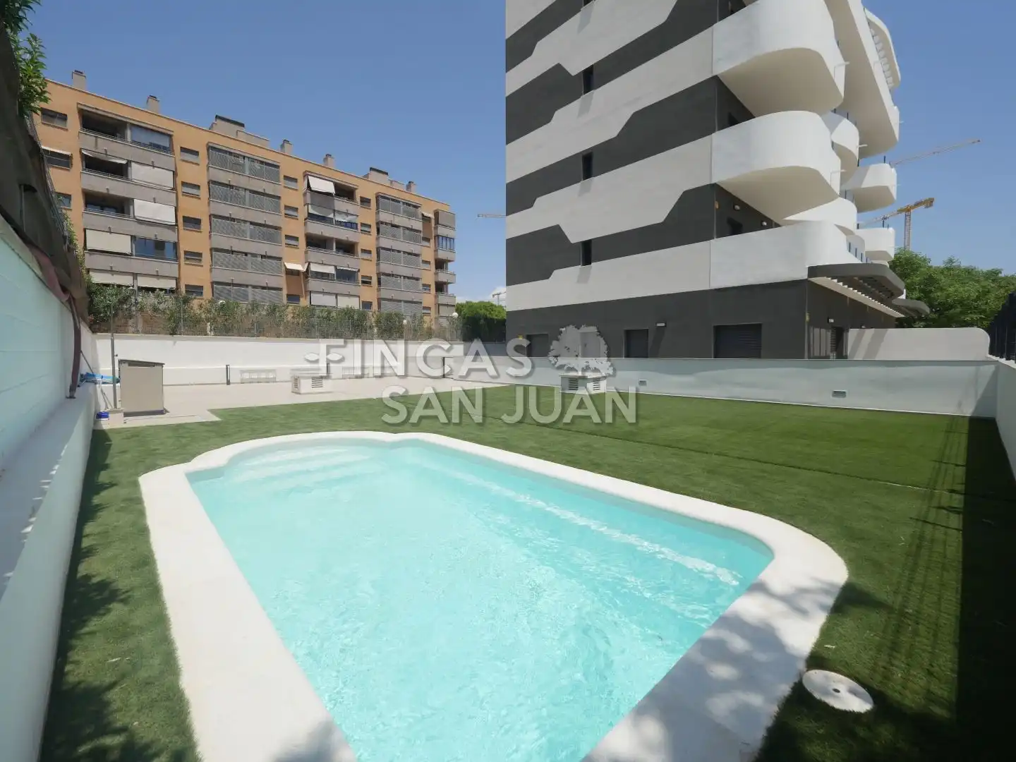 Piscina de Piso en venta en Sant Joan d'Alacant con Aire acondicionado, Calefacción y Terraza