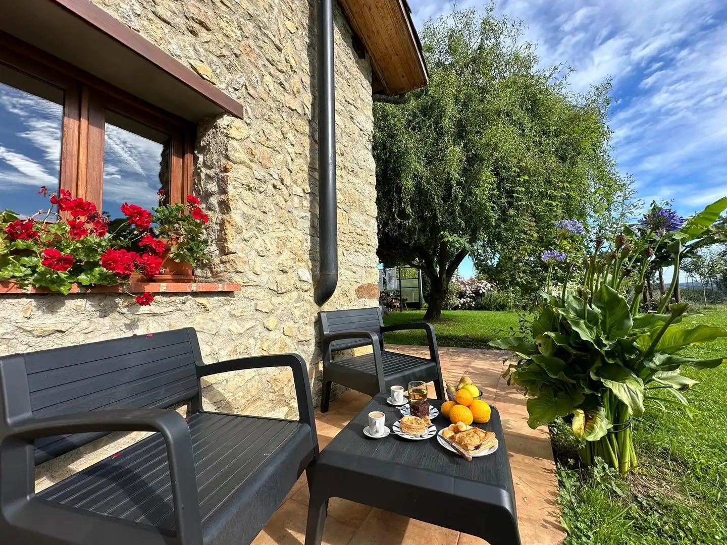 Terrace of Houses for rent in Oviedo   with Heating, Terrace and Furnished
