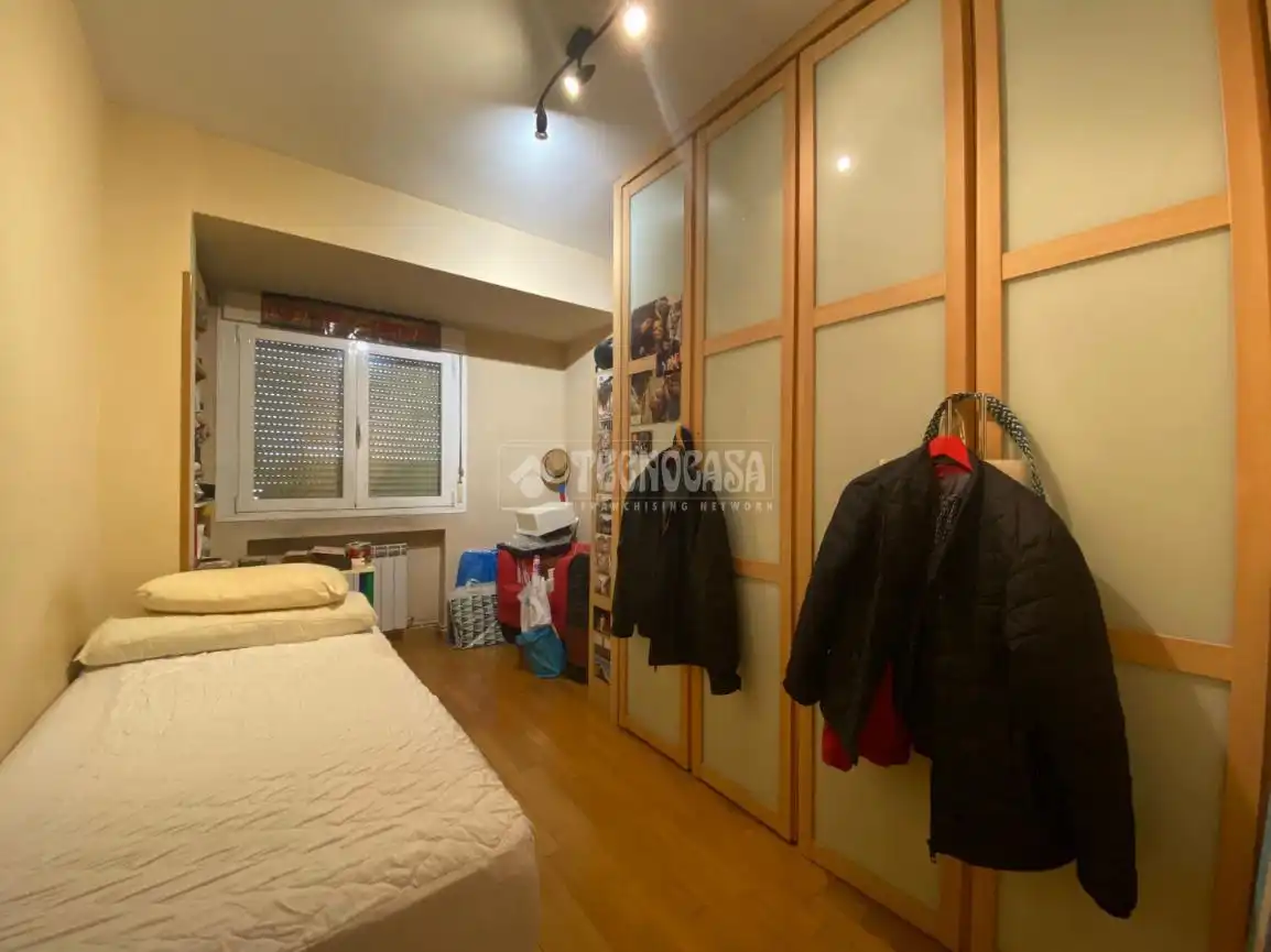 Schlafzimmer von Wohnung zum Verkauf in Alcobendas mit Klimaanlage
