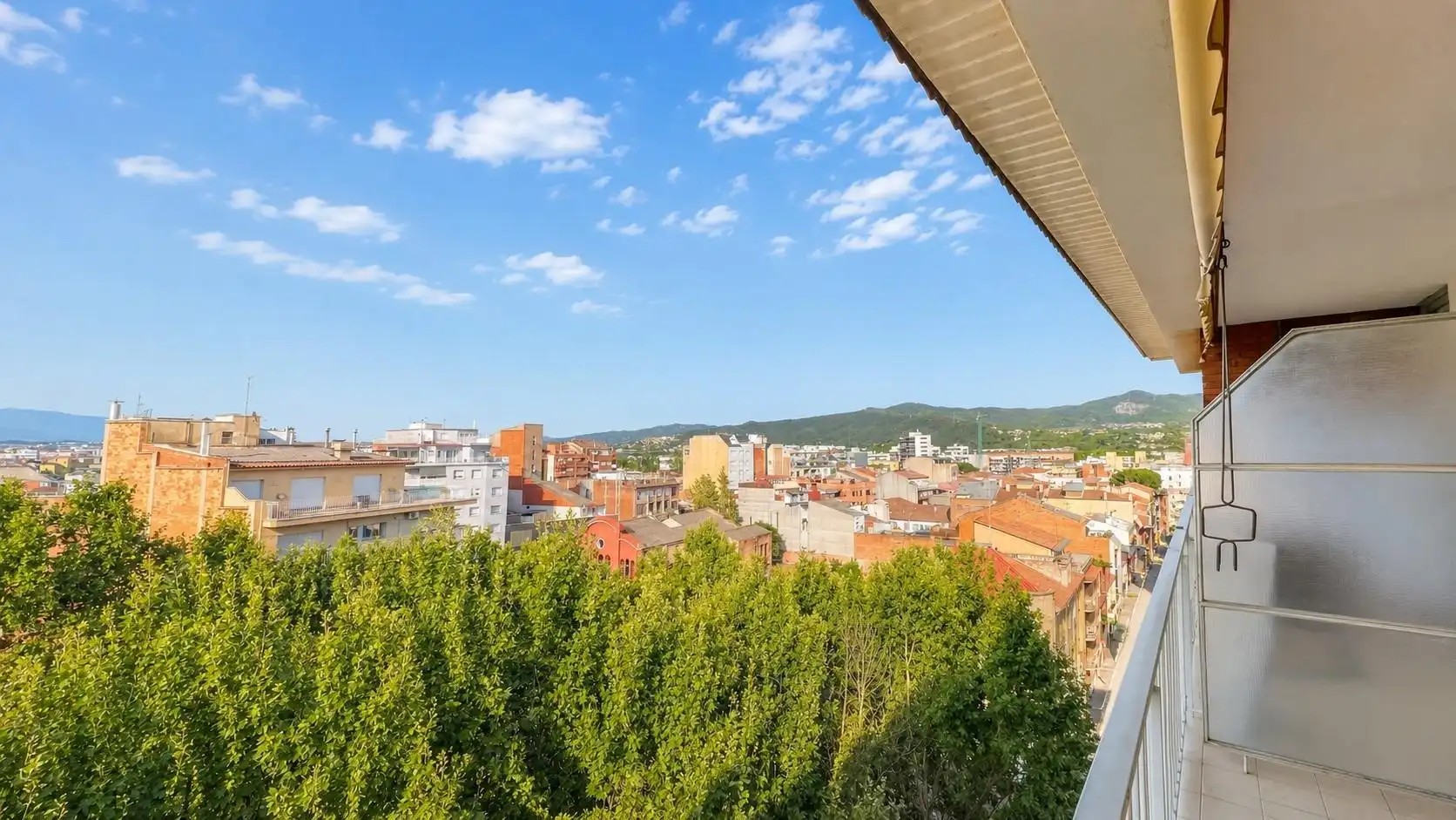 Vista exterior de Pis en venda en Mollet del Vallès amb Calefacció i Balcó