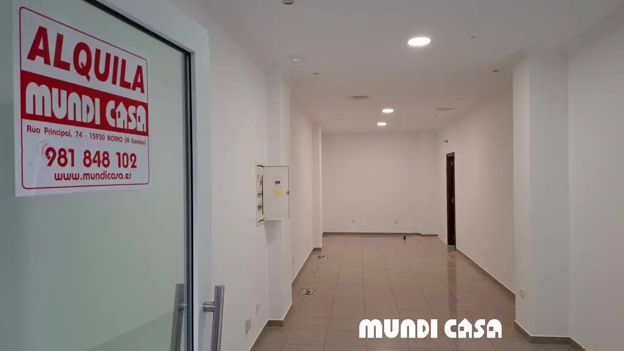 Local comercial de lloguer a BOROBÓ
