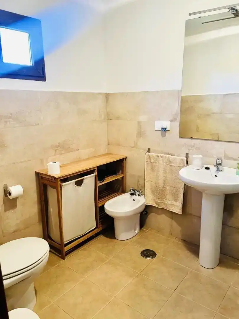 Bany de Casa o xalet de lloguer en Tarifa amb Aire condicionat, Jardí privat i Parquet