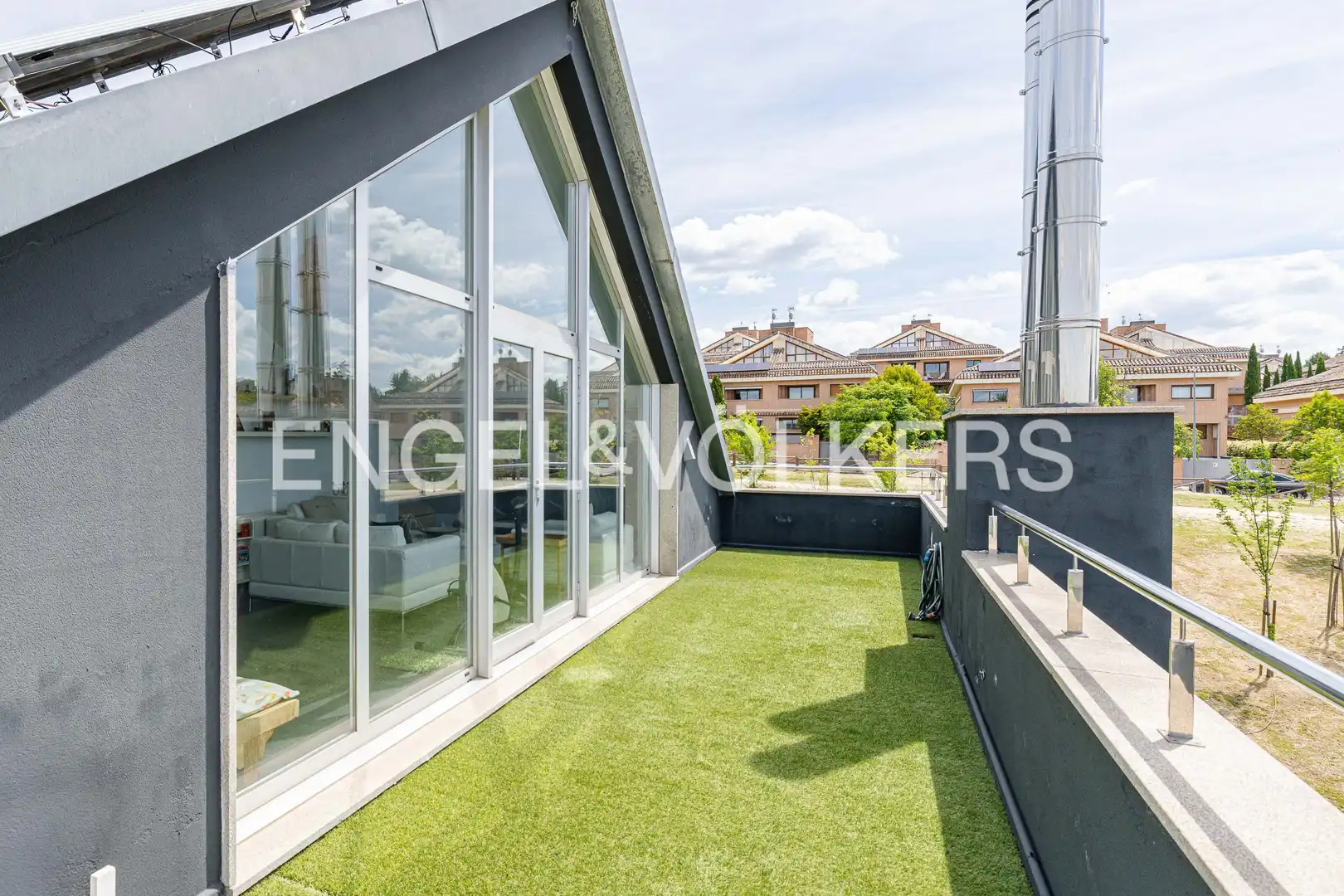 Terraza de Casa adosada en venta en Las Rozas de Madrid con Aire acondicionado, Calefacción y Jardín privado
