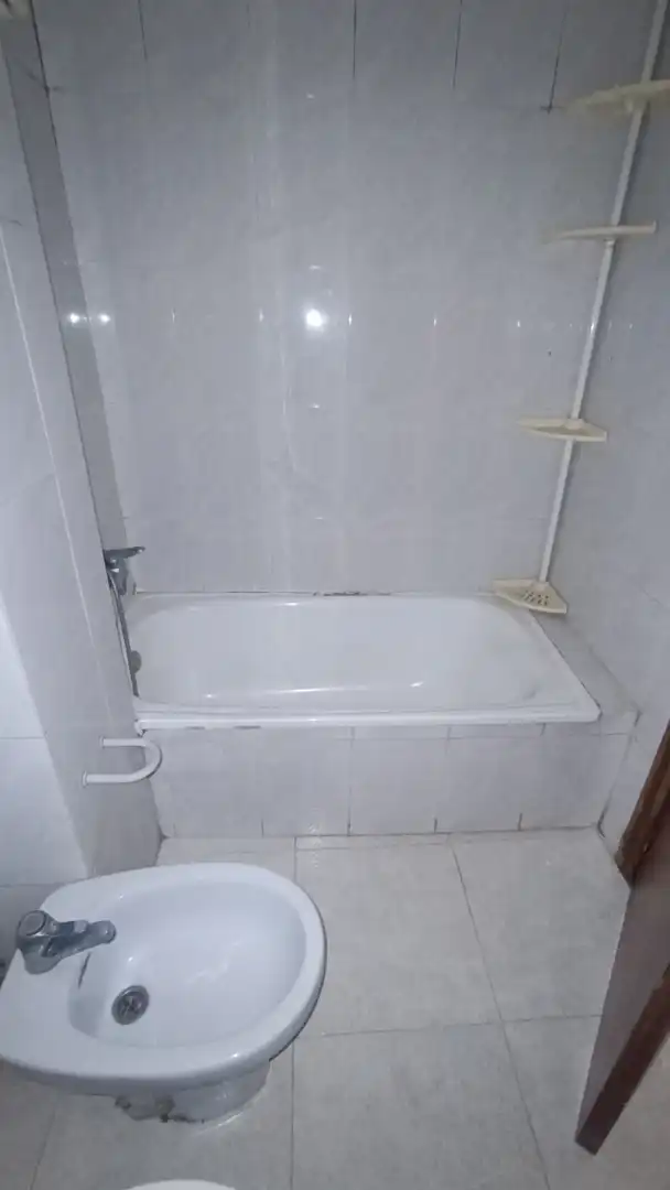 Appartamento con terrazza in vendita a Camí Reial, imagen 17