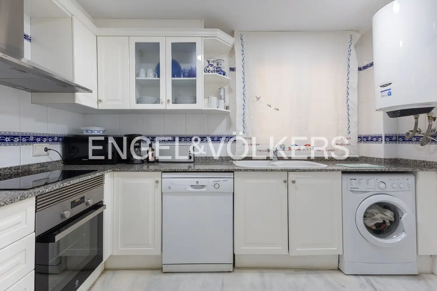 Cocina de Piso de alquiler en Altea con Aire acondicionado, Calefacción y Jardín privado