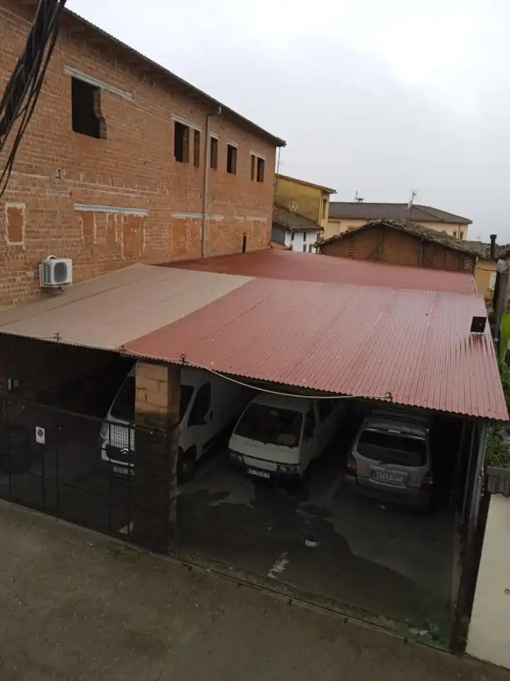 Parking of Commercial properties for sale in Jarandilla de la Vera