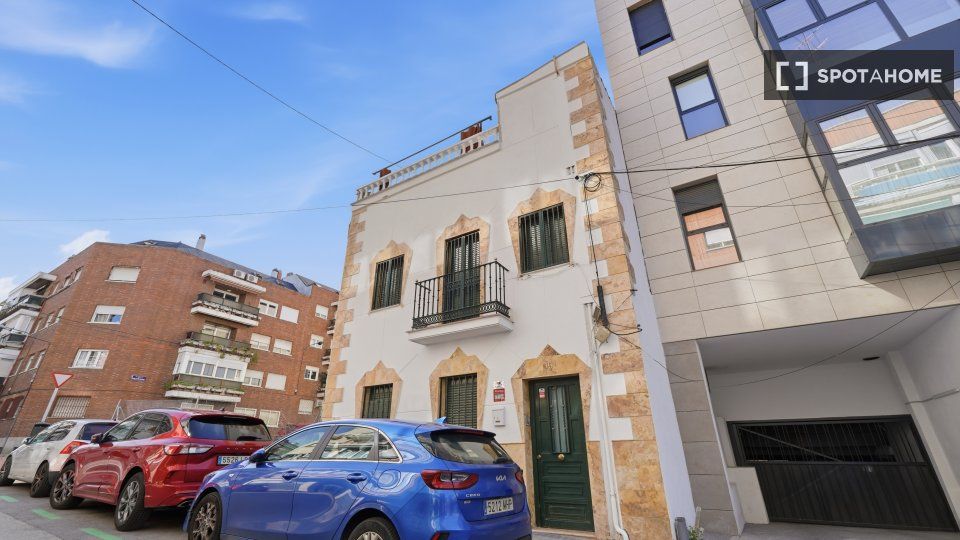 Vista exterior de Pis de lloguer en  Madrid Capital amb Aire condicionat, Calefacció i Moblat