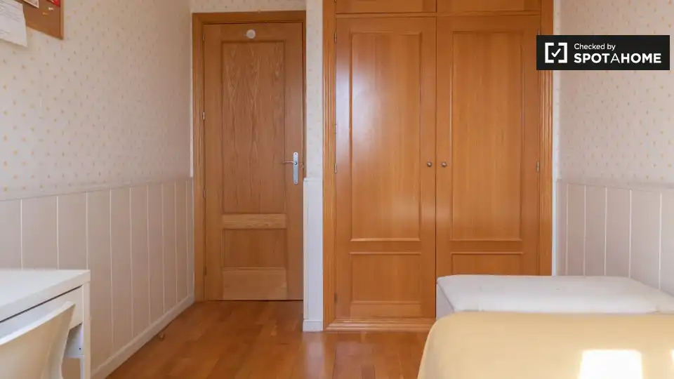 Room in Hispanoamérica - Bernabéu