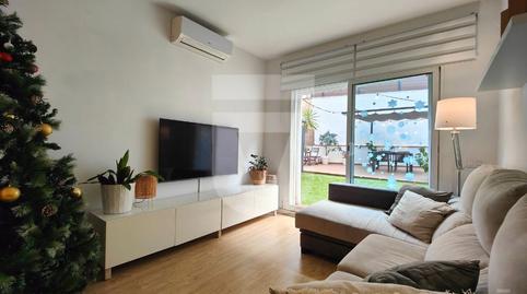 Foto 2 de Pis en venda a Carrer de Santiago Rusiñol, Vilapicina i la Torre Llobeta, Barcelona