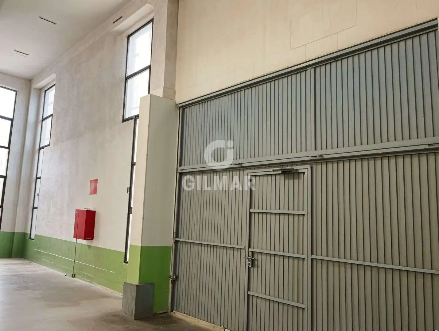 Parking de Nave industrial en venta en Tres Cantos