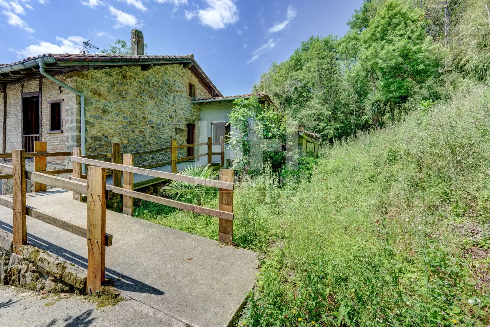 Vista exterior de Casa o chalet en venta en Donostia - San Sebastián  con Jardín privado, Terraza y Trastero