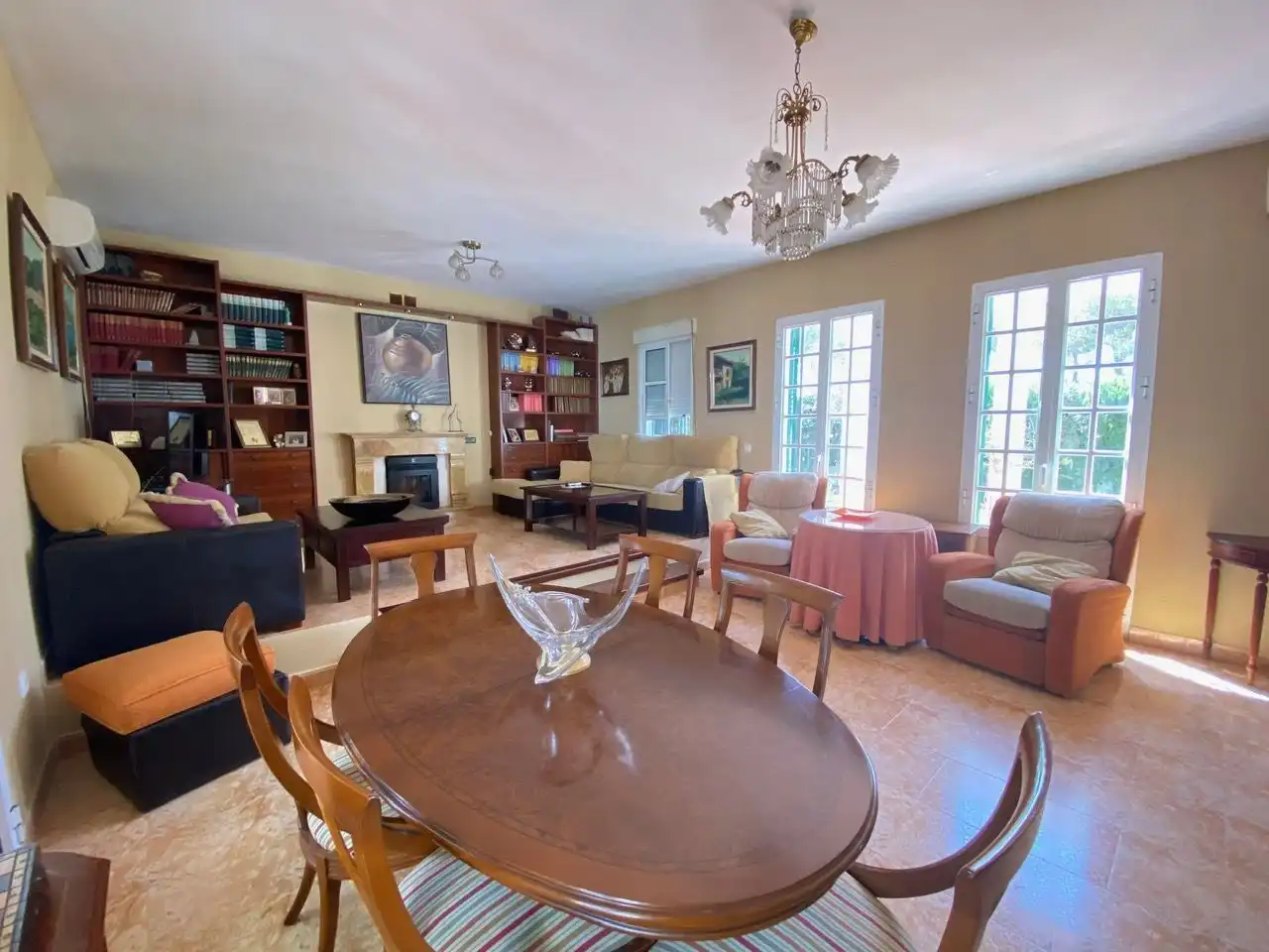 Comedor de Casa o chalet en venta en Aljaraque con Aire acondicionado, Jardín privado y Trastero