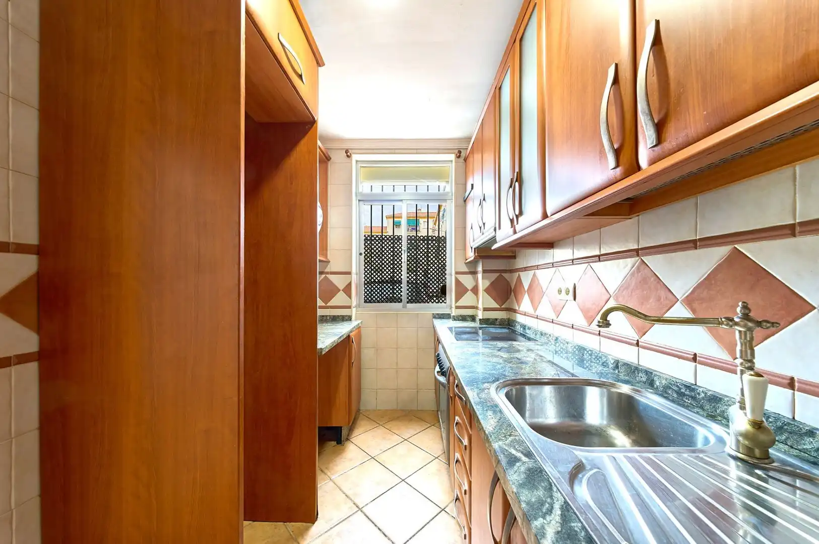 Cocina de Piso en venta en Málaga con Aire acondicionado