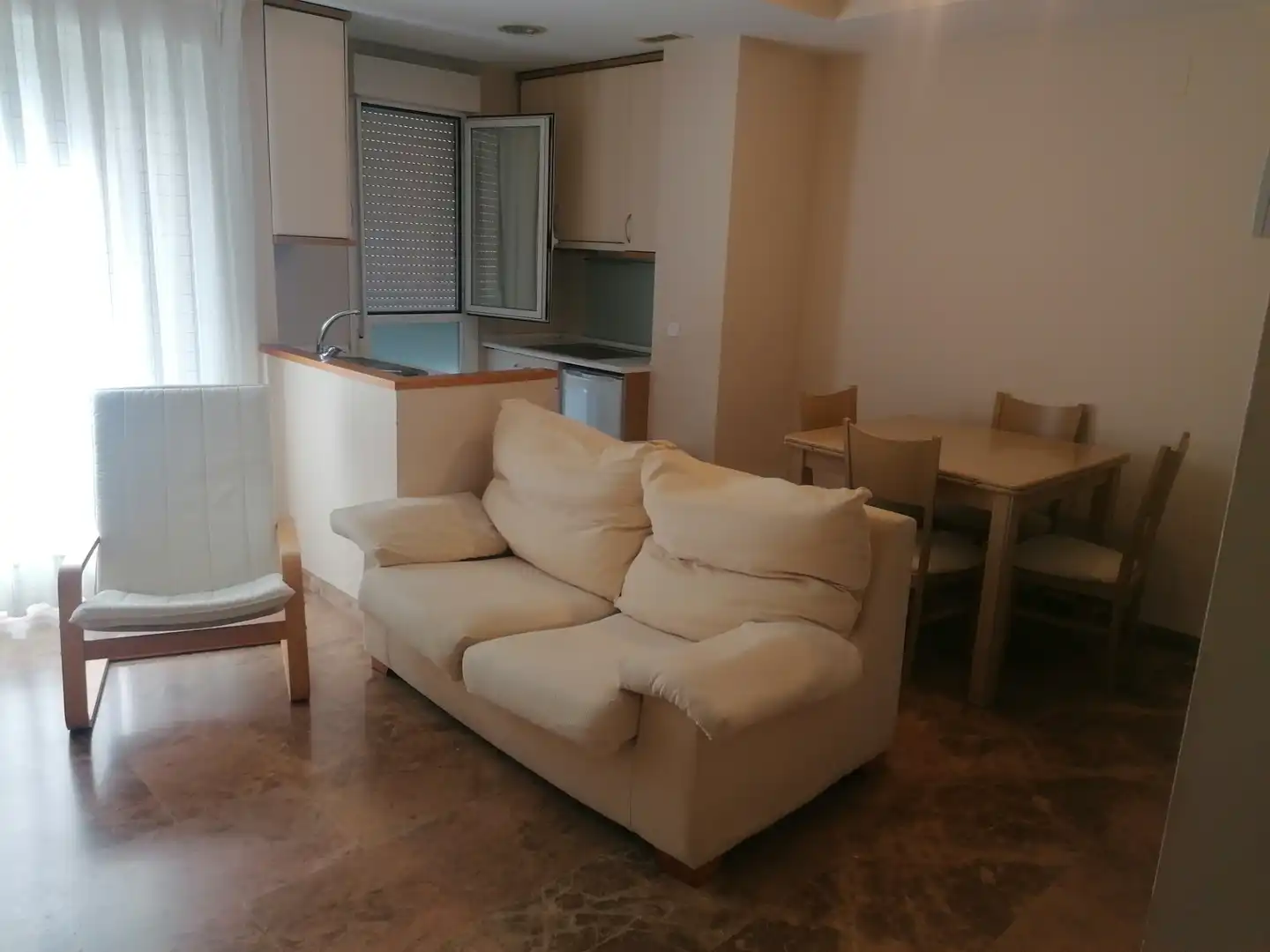 Wohnung mit Aufzug zur Miete in Calle de Pedro I de Aragón