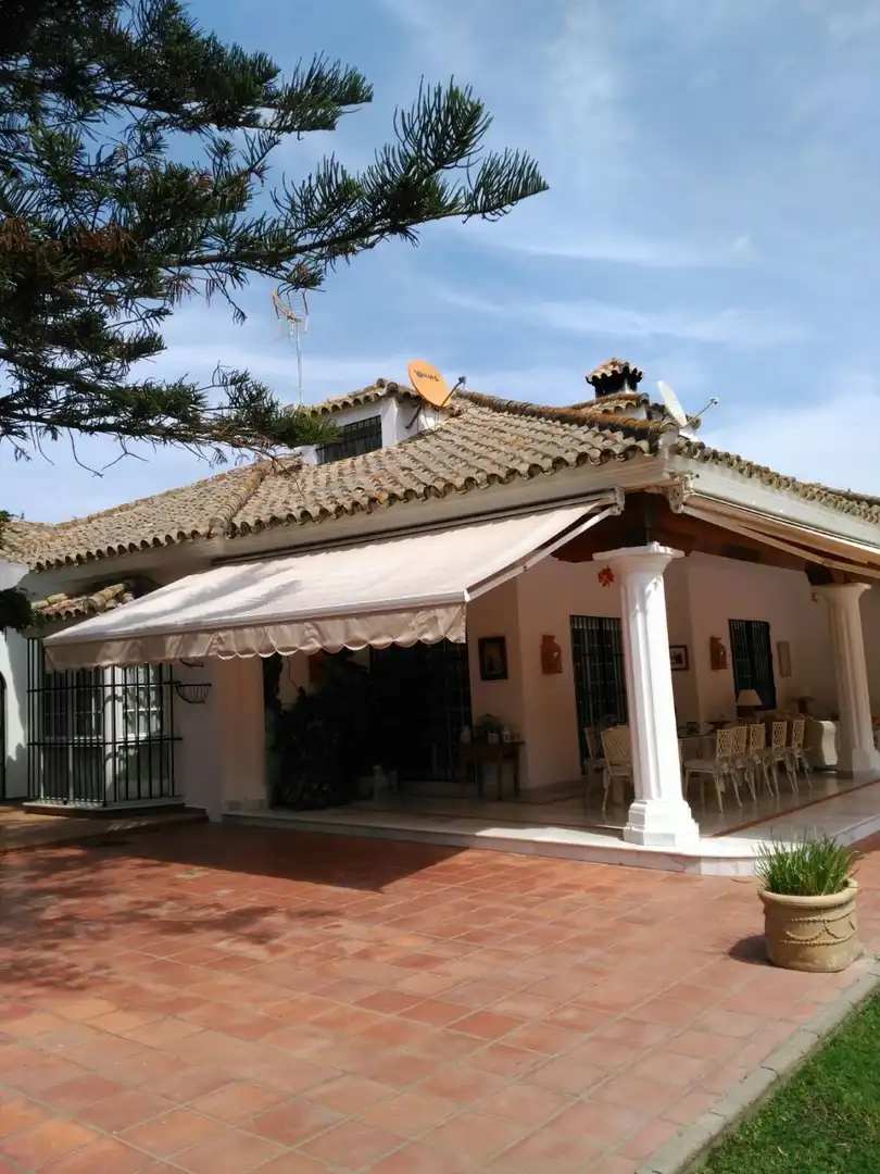 Villa mit Pool zum Verkauf in El Retiro - Parque Atlántico - Ronda este, imagen 10