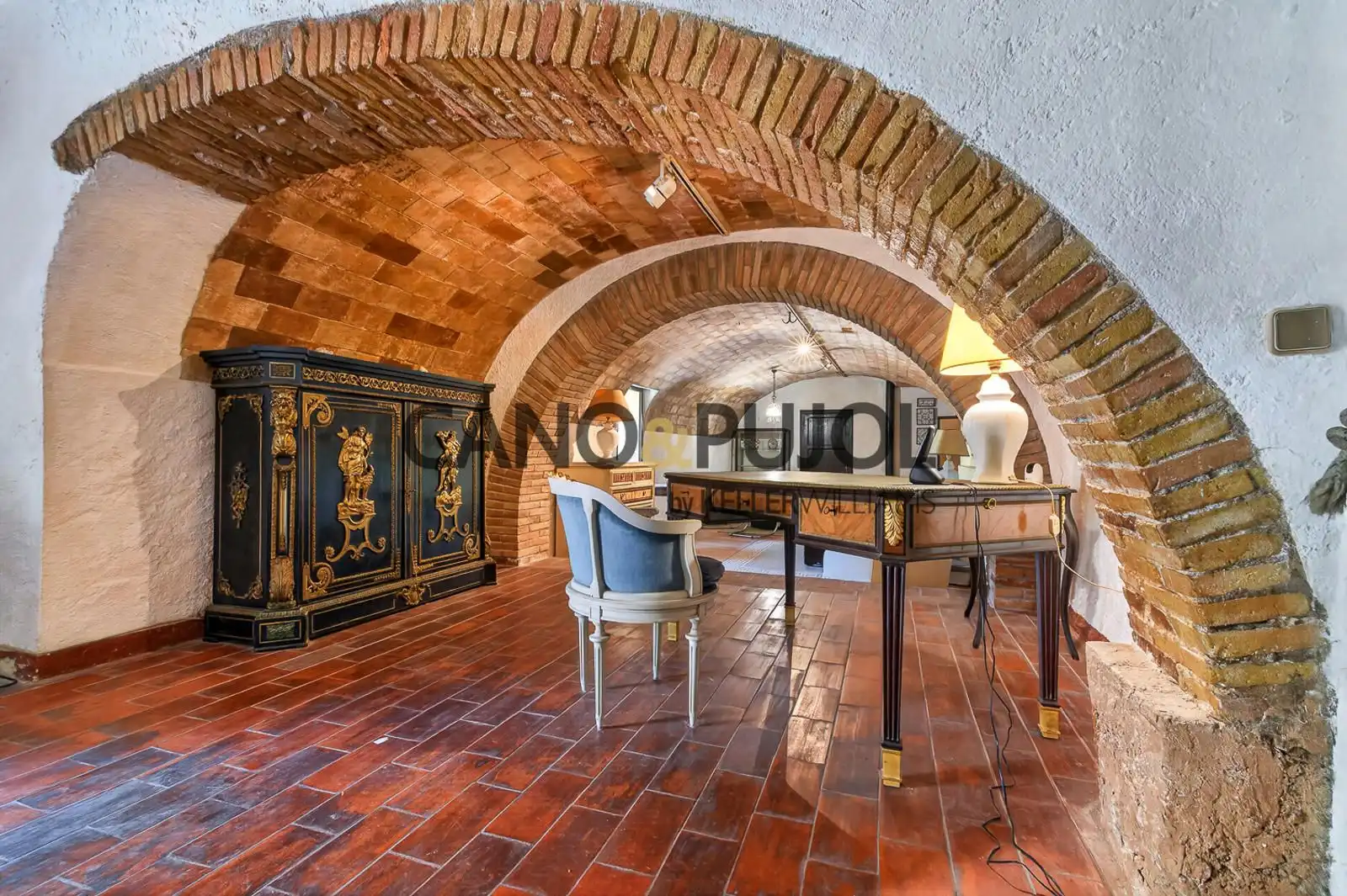Sala d'estar de Casa o xalet en venda en Vilamalla amb Aire condicionat, Calefacció i Moblat