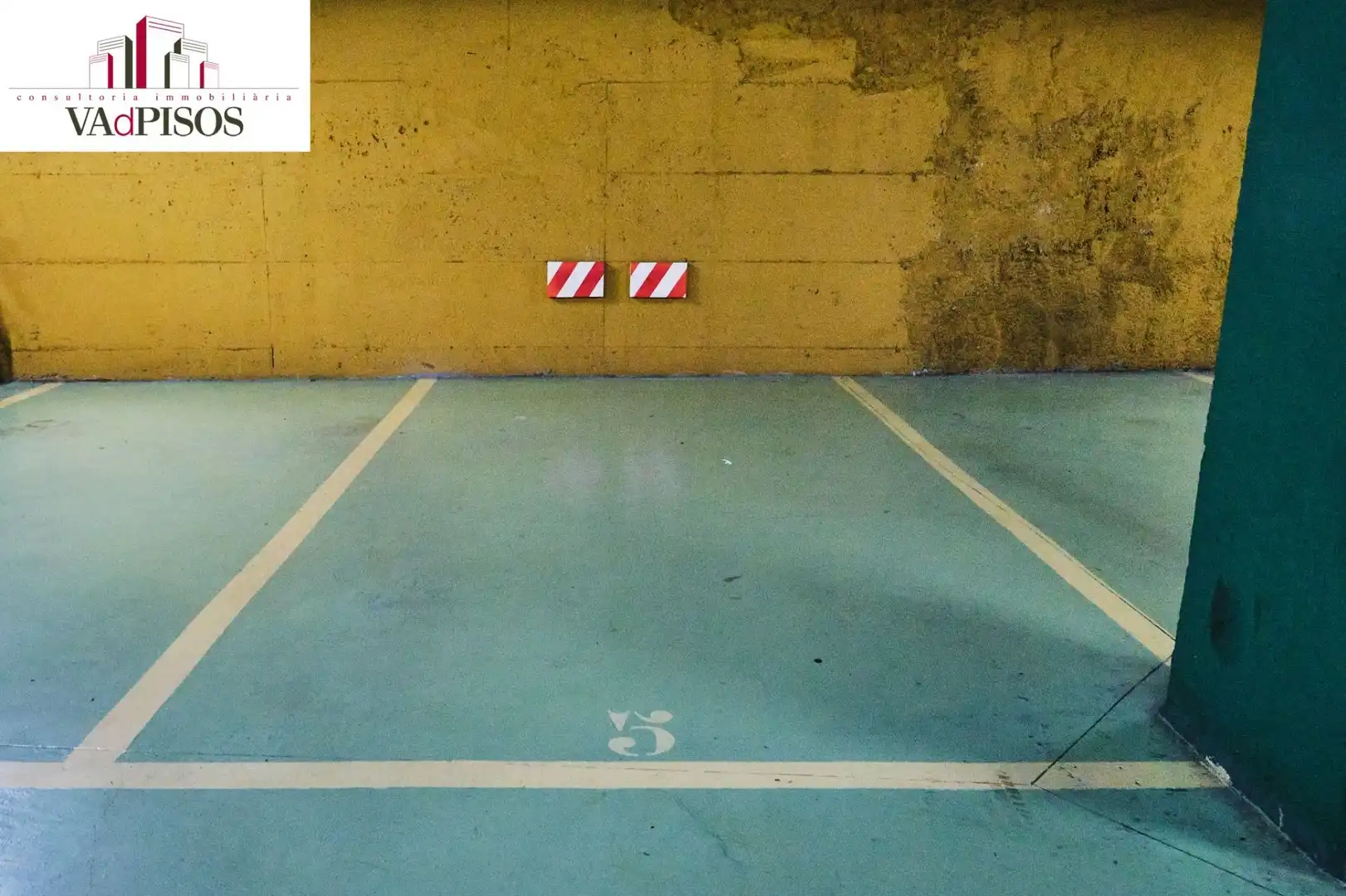 Parking de Piso en venta en Mataró con Aire acondicionado, Calefacción y Trastero