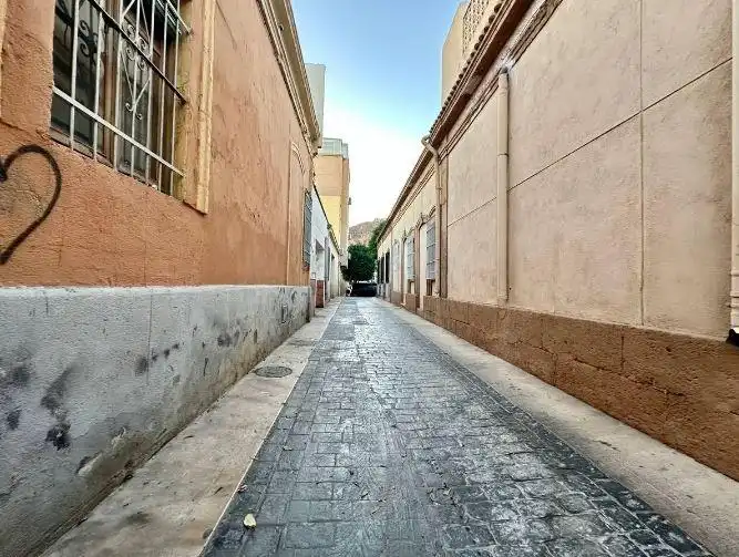 Vista exterior de Residencial en venta en Almería