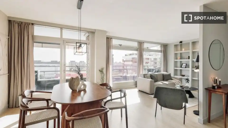 Flat for rent in Pedralbes