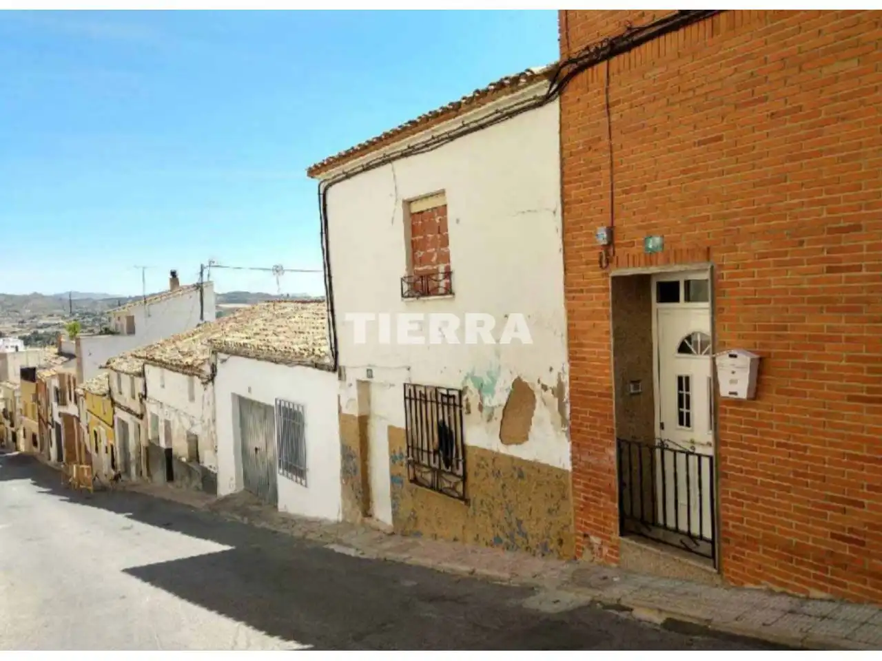 Exterior view of Detached homes for sale in Yecla