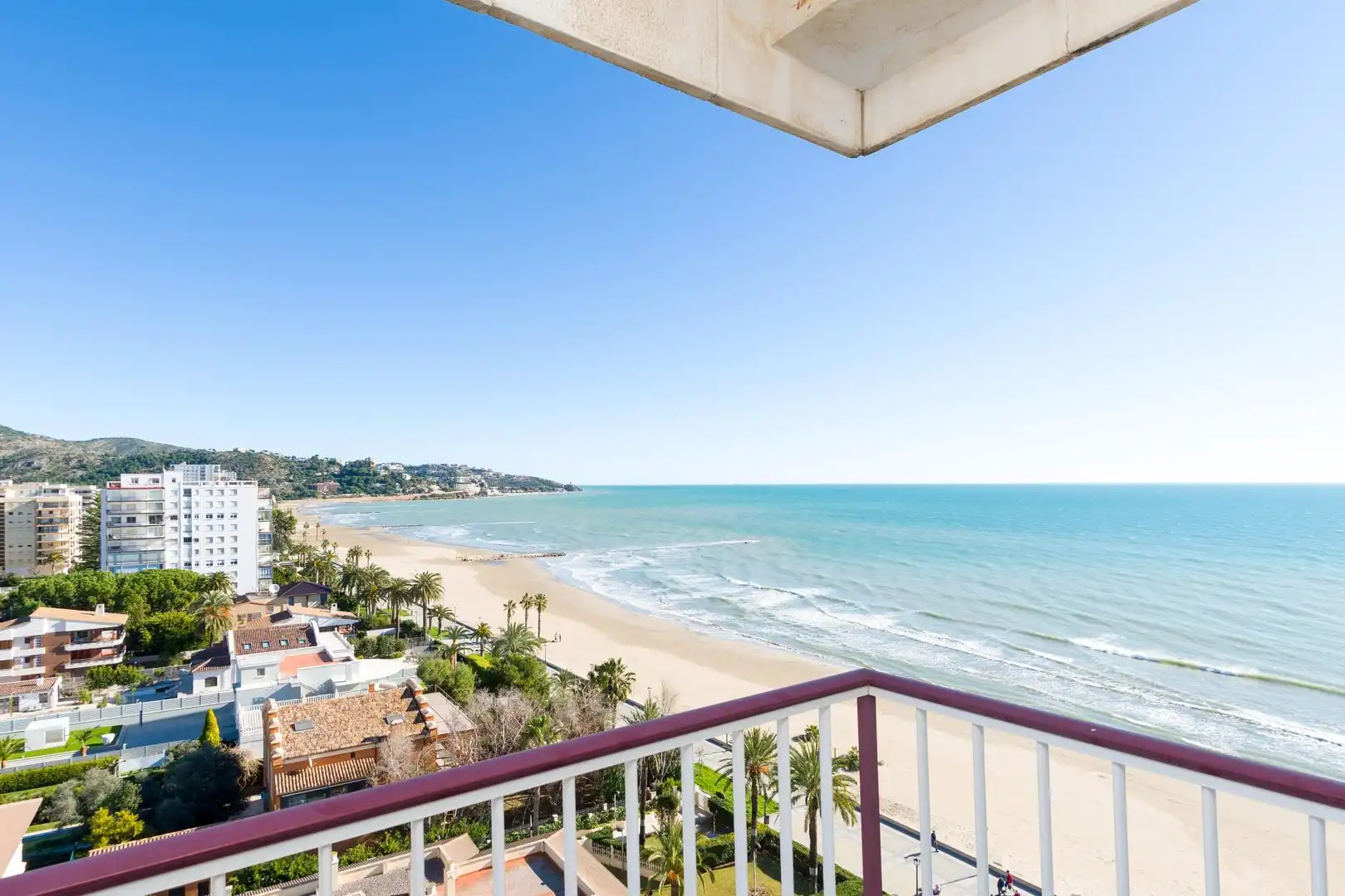 Dormitori de Apartament en venda en Benicasim / Benicàssim amb Jardí privat, Terrassa i Traster