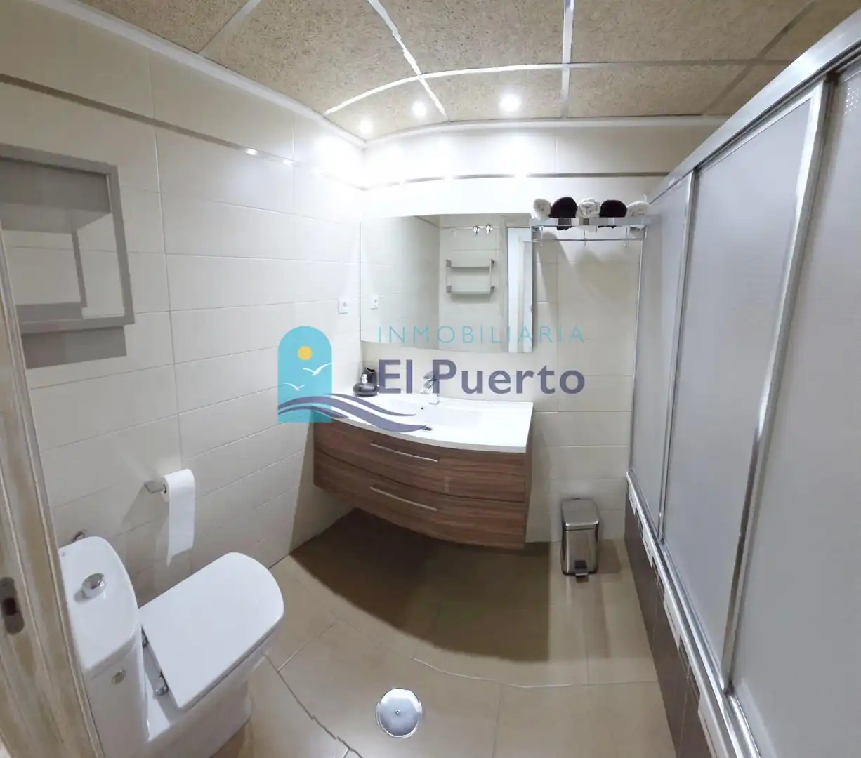 Baño de Piso en venta en Mazarrón con Aire acondicionado, Terraza y Trastero