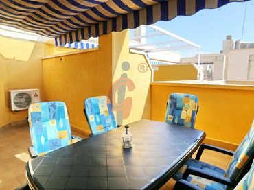 Penthouse mit Aufzug zum Verkauf in Calle Puerta de Damasco 3