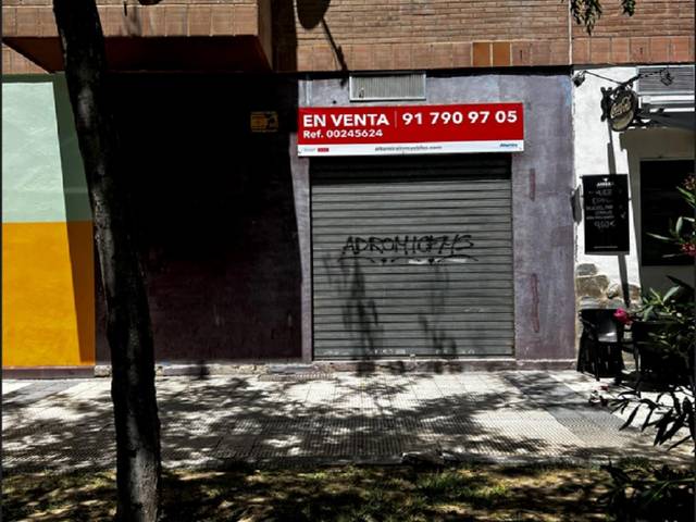 Local comercial en Venta en Parque de los Cineastas