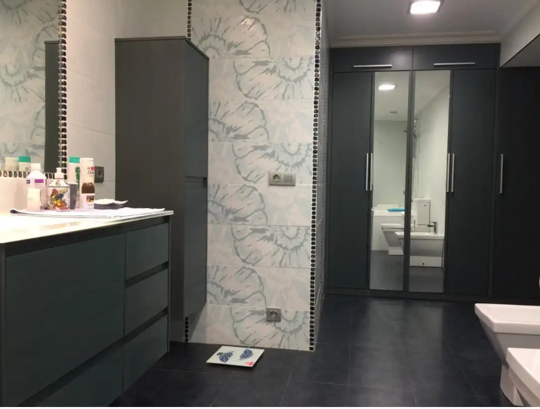Bathroom of Detached homes for sale in Vitoria - Gasteiz  with Heating, Swimming Pool and Jacuzzi