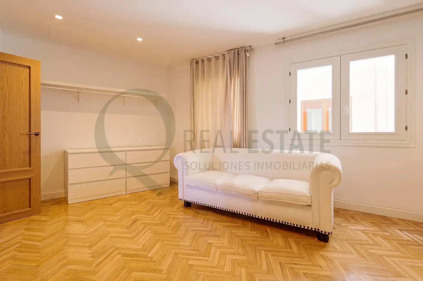 Piso con terraza en venta en FEDERICO SOTO, imagen 29