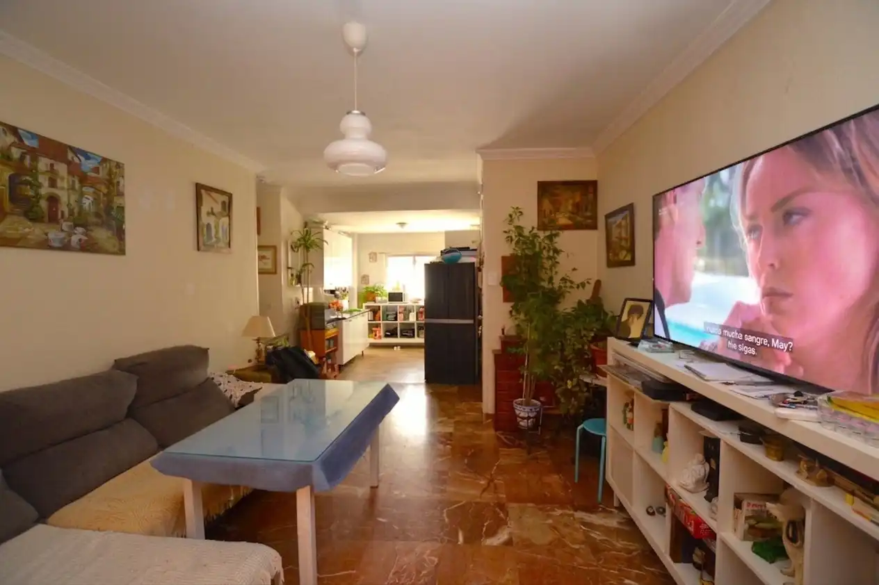 Sala de estar de Piso en venta en Sevilla con Aire acondicionado, Terraza y Trastero