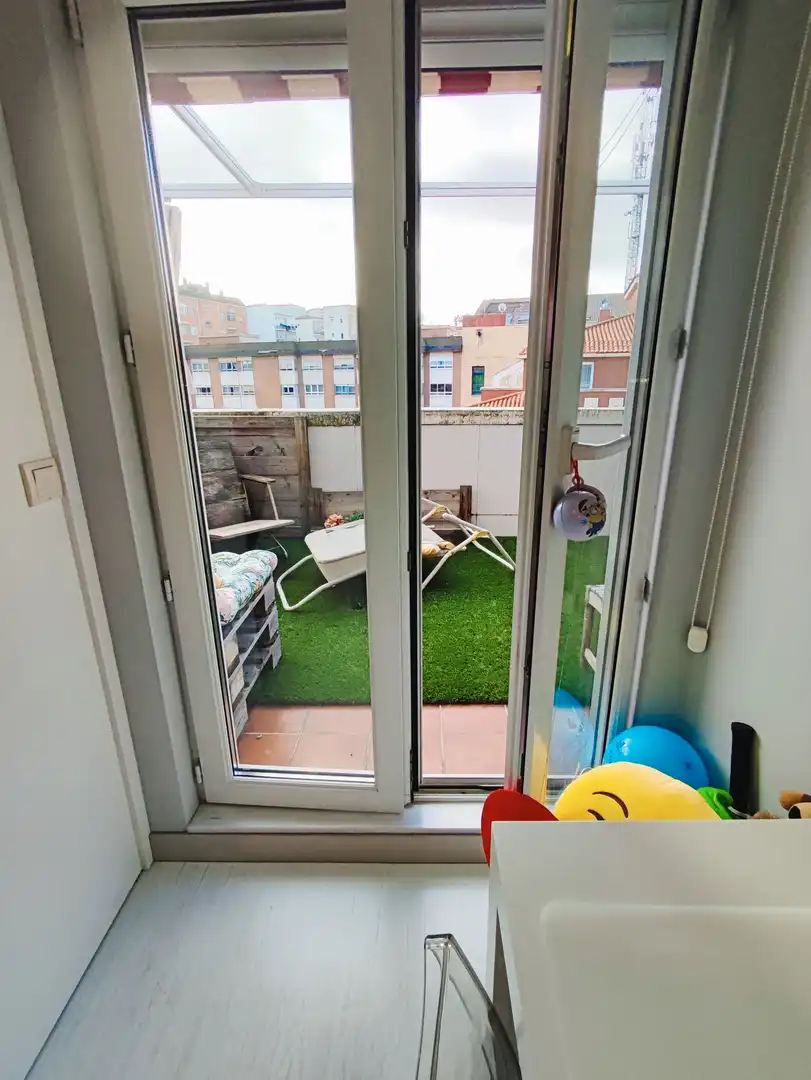 Terrace of Attic for sale in Palencia  with Air Conditioner, Heating and Parquet flooring