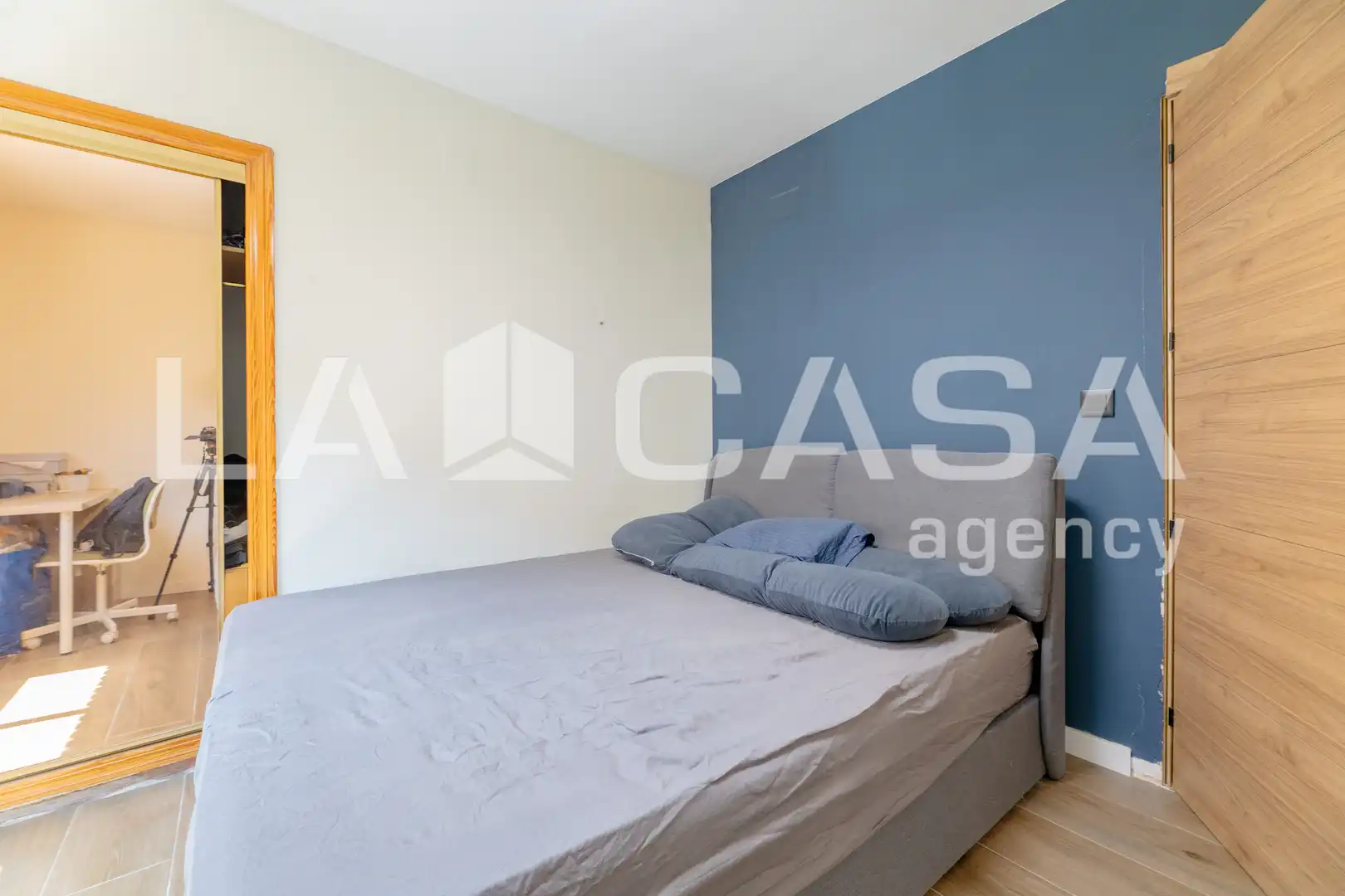 Flat for sale in Valencia  with Heating and Balcony