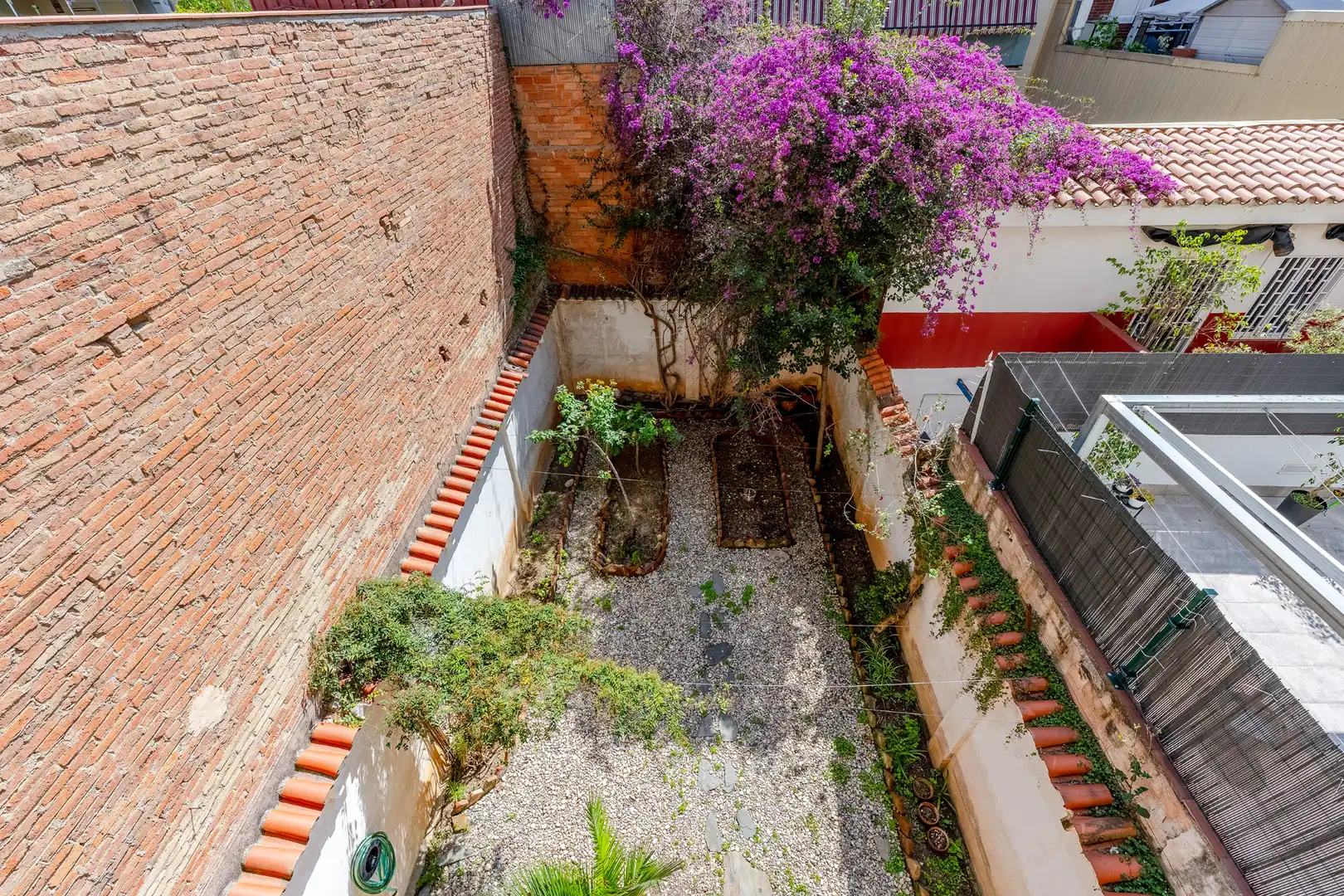Jardí de Casa adosada en venda en Barcelona amb Calefacció, Jardí privat i Terrassa