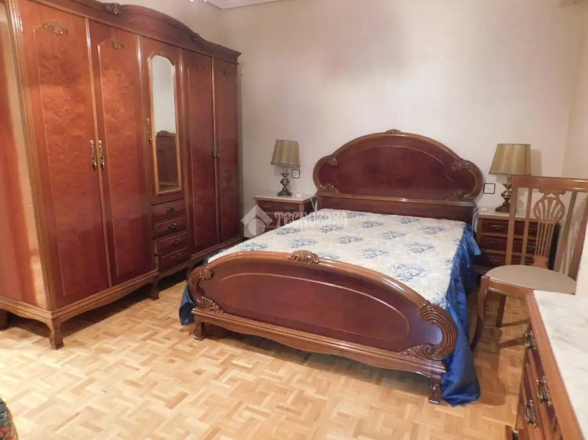 Habitación de Piso en venta en Valladolid con Aire acondicionado, Calefacción y Amueblado
