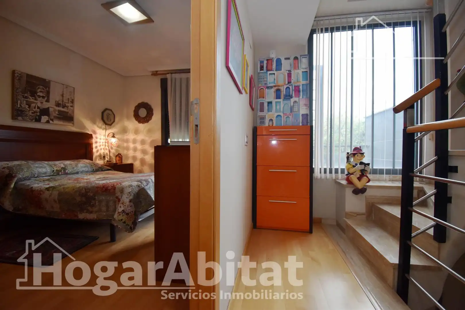 Dormitori de Casa adosada en venda en Castellón de la Plana / Castelló de la Plana amb Aire condicionat, Terrassa i Balcó