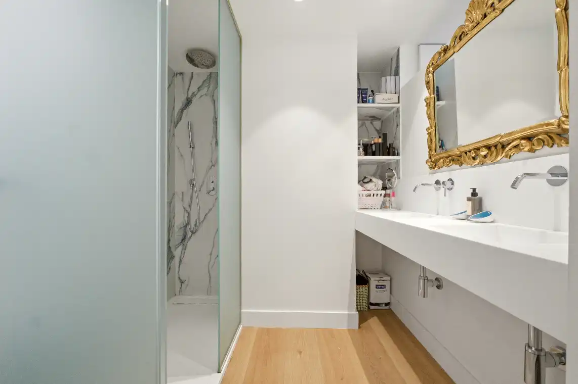 Flat with lift for sale in Calle de Miguel Ángel, imagen 9