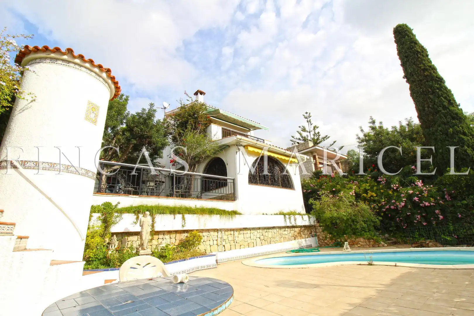 Vista exterior de Casa o chalet en venta en Sitges con Aire acondicionado, Calefacción y Jardín privado