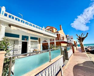 Casa adosada en venda en Torrevieja amb Aire condicionat, Jardí privat i Terrassa