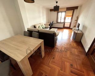 Sala d'estar de Pis de lloguer en Burgos Capital amb Calefacció, Terrassa i Traster