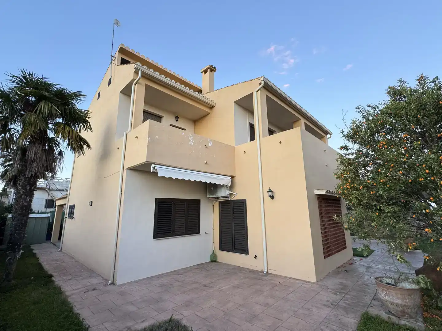 Vista exterior de Casa o chalet en venta en Carlet con Aire acondicionado y Balcón