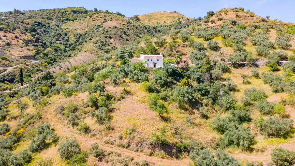 Casa rústica amb jardí en venda a Polígono 18 Parcela 12 MORISCOS. COLMENAR, imagen 3
