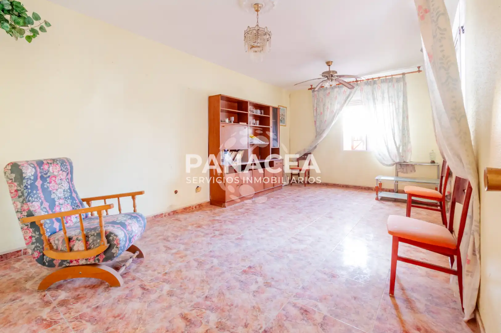 Maison jumelée avec terrasse à vendre à Las Cabañuelas